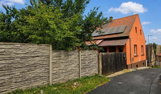Prodej domu 80 m² s pozemkem 873 m², Deštnice, okres Louny