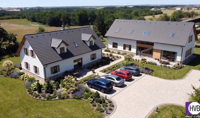 Prodej domu 80 m² s pozemkem 2 600 m², Svrkyně, okres Praha-západ