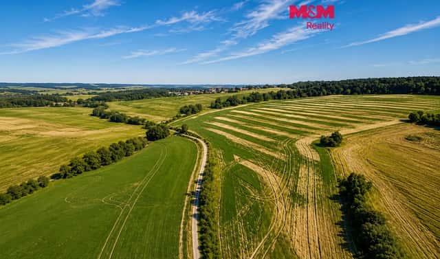 Prodej pole 5 712 m², Zahořany, okres Praha-západ