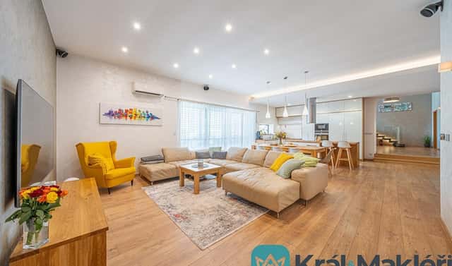 Prodej domu 212 m² s pozemkem 304 m², Dobrovského, Děčín – Děčín I-Děčín