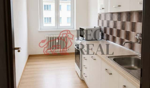Pronájem bytu 2+1 57 m², Husova, Náměšť nad Oslavou, okres Třebíč