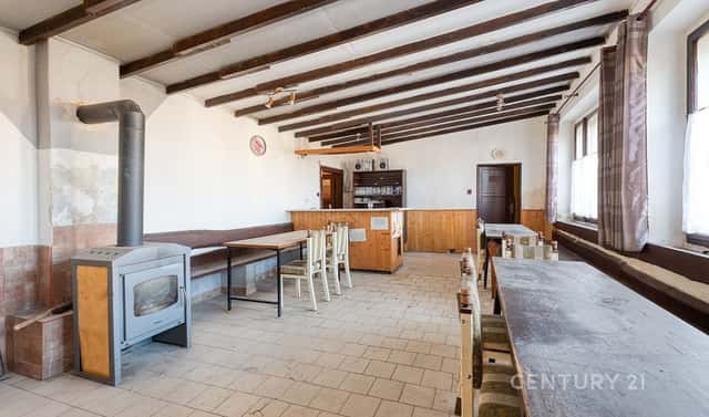 Prodej domu 223 m² s pozemkem 1 145 m², Horní Kruty, okres Kolín