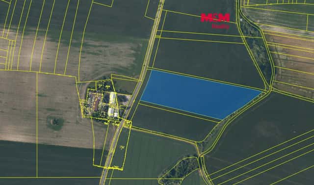 Prodej pole 31 593 m², Neuměřice, okres Kladno