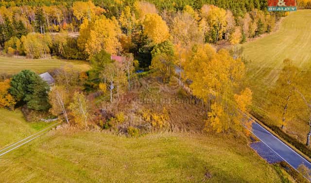 Prodej louky 1 072 m², Krsy, okres Plzeň-sever