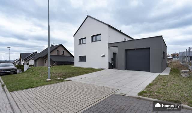 Pronájem domu 139 m² s pozemkem 594 m², Slovenská, Hlinsko, okres Chrudim