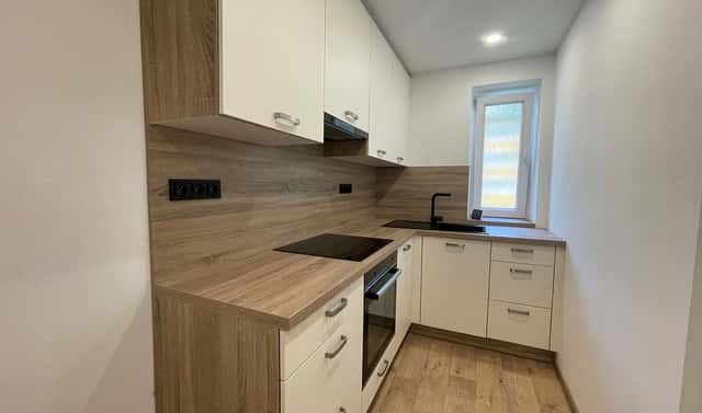 Pronájem bytu 3+1 59 m², Křičkova, Hodonín