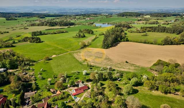 Prodej stavebního pozemku 8 000 m², Bratronice, okres Strakonice