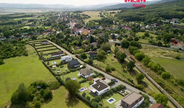 Prodej stavebního pozemku 1 198 m², Černovice, okres Chomutov