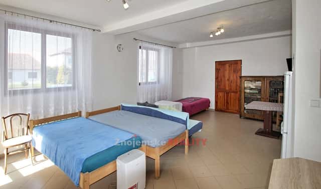 Pronájem bytu 2+kk 70 m², Slup, okres Znojmo