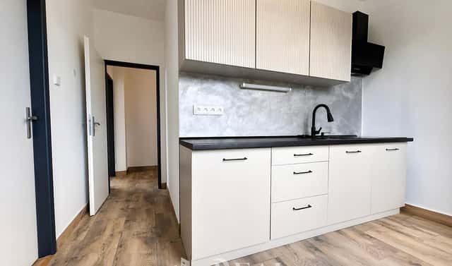 Prodej bytu 2+1 53 m², 1. máje, Most