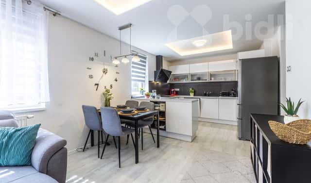 Prodej bytu 3+kk 77 m², Dřevčice, okres Praha-východ