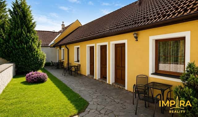 Prodej nájemního domu, činžáku 2 434 m², Hradecká, Nová Bystřice, okres Jindřichův Hradec
