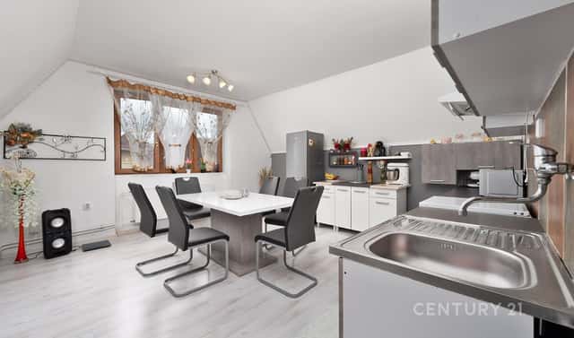 Prodej bytu 3+1 133 m², Jeremenkova, Šumperk