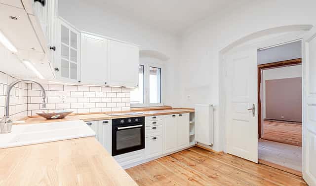 Prodej domu 240 m² s pozemkem 354 m², nám. T. G. Masaryka, Švihov, okres Klatovy