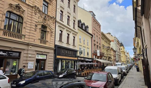 Pronájem obchodních prostor 35 m², Bezručova, Plzeň – Vnitřní Město, okres Plzeň-město