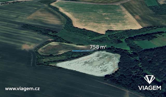 Prodej pole 568 m², Nebužely, okres Mělník