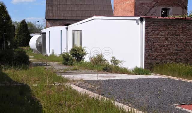 Prodej výrobních prostor 1 560 m², Očihov, okres Louny