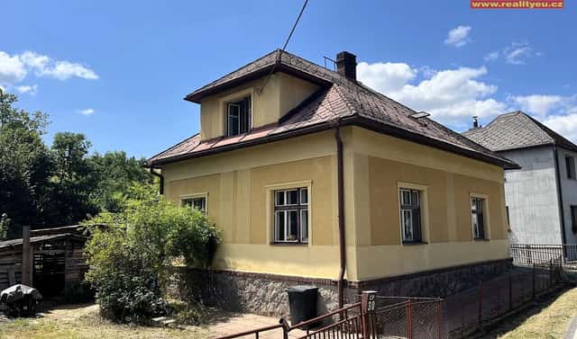 Prodej domu 260 m² s pozemkem 1 162 m², Hronov – Velký Dřevíč, okres Náchod