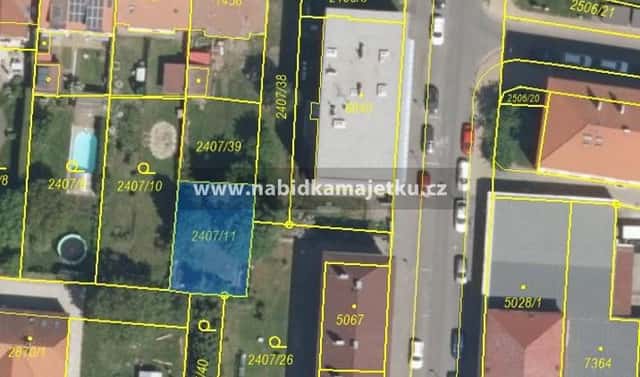 Prodej pozemku 199 m², Pardubice