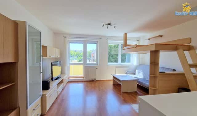 Pronájem bytu 1+kk 41 m², Boloňská, Praha 10 – Horní Měcholupy