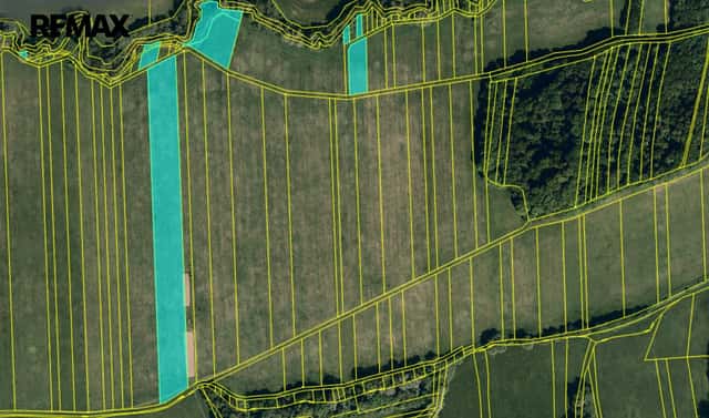 Prodej pole 7 286 m², Podolí, okres Vsetín