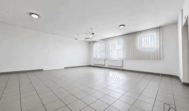 Pronájem kanceláře 52 m², Národní třída, Hodonín