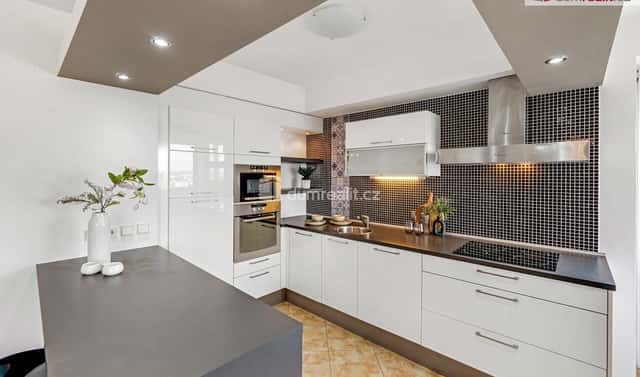 Prodej bytu 2+kk 65 m², Padovská, Praha 10 – Horní Měcholupy