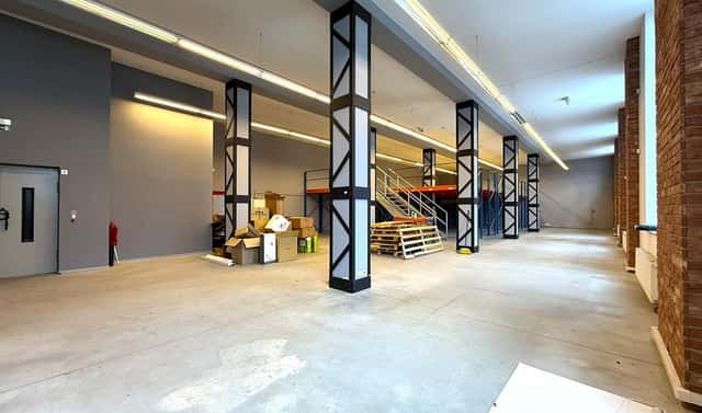 Pronájem obchodních prostor 468 m², Cukrovarská, Praha 9 – Čakovice