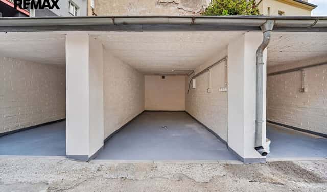 Garáže Podolská 144, Podolská, Praha 4 – Podolí