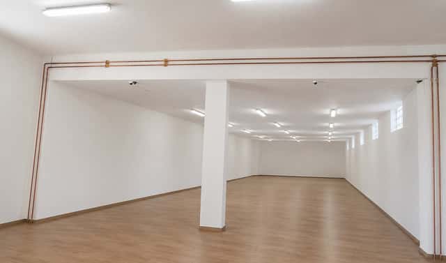 Pronájem obchodních prostor 380 m², Čsl. armády, Hostivice, okres Praha-západ