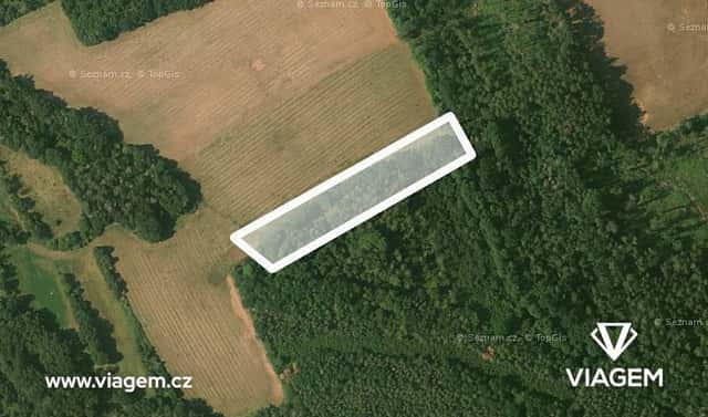 Prodej pole 4 004 m², Pozdeň, okres Kladno