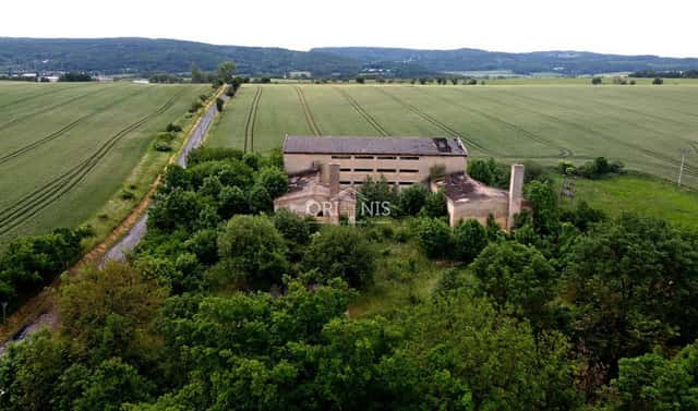 Prodej komerčního pozemku 8 620 m², Lubenec – Libyně, okres Louny