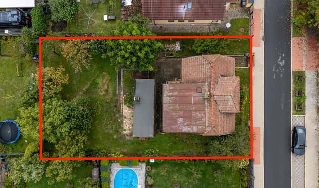 Prodej stavebního pozemku 573 m², U statku, Praha 10 – Horní Měcholupy