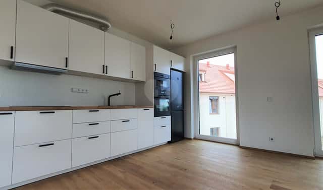 Pronájem bytu 2+kk 47 m², Ke Tvrzi, Praha 10 – Královice