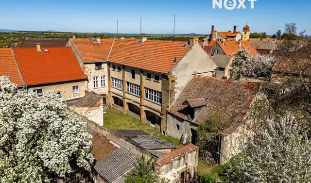 Prodej domu 454 m² s pozemkem 2 262 m², Panenský Týnec, okres Louny