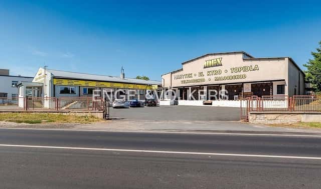 Pronájem skladovacích prostor 3 000 m², Poděbradská, Nymburk
