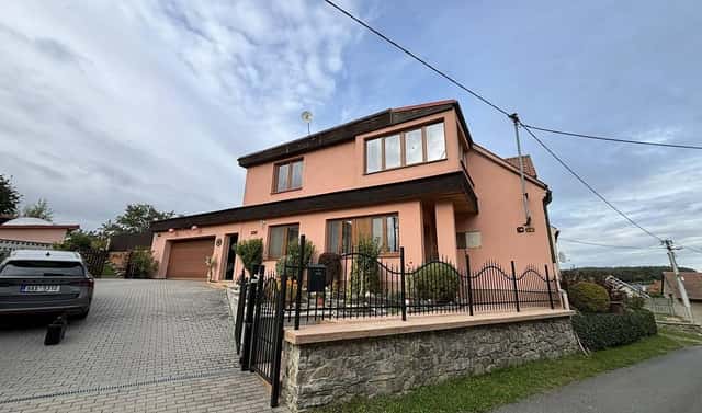 Prodej domu 275 m² s pozemkem 1 388 m², Přemyslovice, okres Prostějov