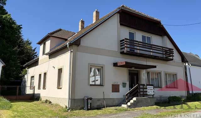 Prodej domu 200 m² s pozemkem 1 967 m², Strašín – Maleč, okres Klatovy