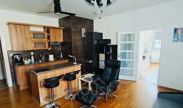 Prodej bytu 1+1 48 m², Záběhlická, Praha 10 – Záběhlice