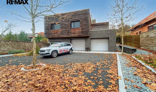 Prodej domu 536 m² s pozemkem 1 709 m², Do Klukovic, Praha 5 – Hlubočepy