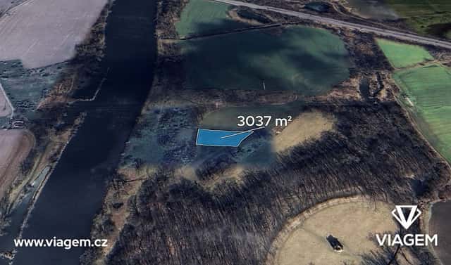 Prodej pole 1 012 m², Nová Ves, okres Mělník