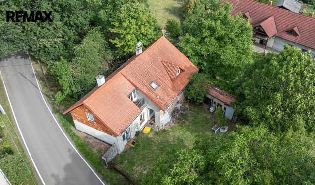 Prodej domu 202 m² s pozemkem 551 m², Struhařov – Býkovice, okres Benešov