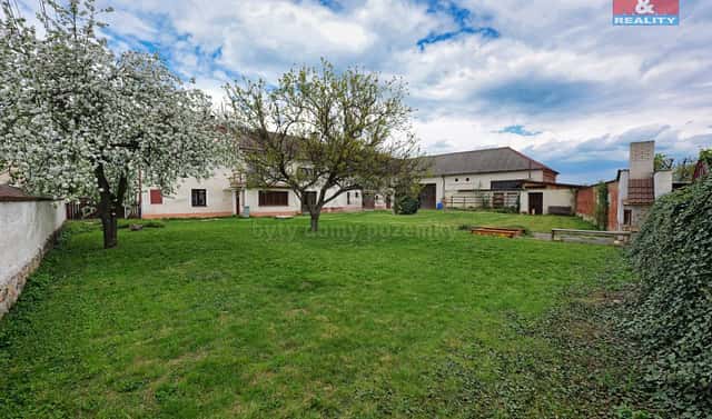 Prodej domu 170 m² s pozemkem 2 299 m², Medlov, okres Olomouc