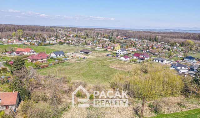 Prodej stavebního pozemku 13 391 m², Kroměříž