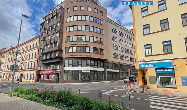 Pronájem obchodních prostor 280 m², Velká Hradební, Ústí nad Labem – Ústí nad Labem-centrum
