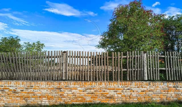 Prodej stavebního pozemku 7 856 m², Zálezlice – Kozárovice, okres Mělník