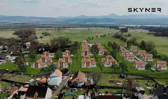 Prodej stavebního pozemku 1 470 m², Krupka – Unčín, okres Teplice