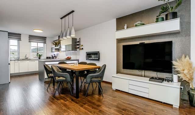 Pronájem domu 107 m² s pozemkem 150 m², Karla Čapka, Hluboká nad Vltavou, okres České Budějovice