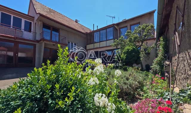 Prodej domu 165 m² s pozemkem 540 m², Bzová, okres Beroun