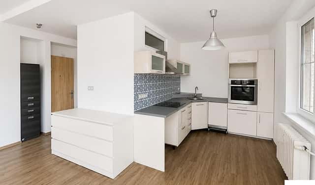 Pronájem bytu 2+kk 52 m², Púchovská, Praha 4 – Záběhlice